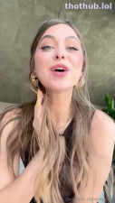 Riley Reid Be a good boy and Suck on Riley’s cock!