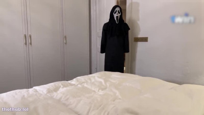 Ruth Lee fucks ghostface too