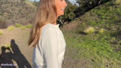 Lillian Phillips Fucks Stranger In Public