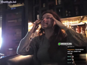 Amouranth moments before - calls the COPS on her husband