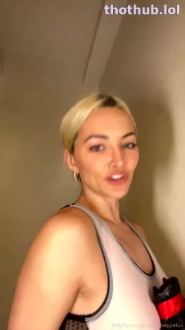 OnlyFans leaked Lindsey Pelas Pink Fishnet Livestream Video Leaked on HDthot