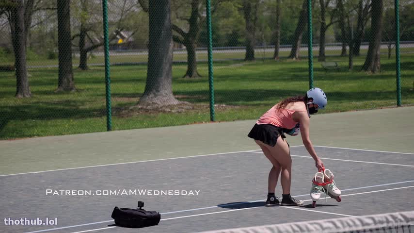 OnlyFans leaked AmWednesday - Learning To Rollerblade (With Voiceover) on HDthot