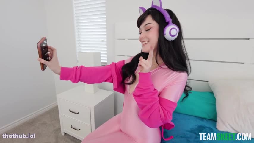 OnlyFans leaked Cosplay Teen loves anal on HDthot