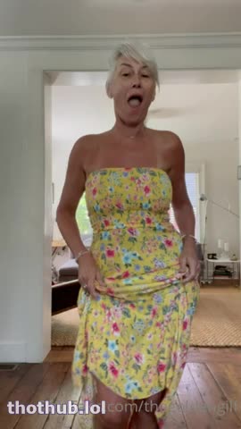 OnlyFans leaked GoldenGilf in Summer Dress on HDthot