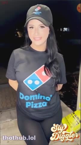 OnlyFans leaked Sly digger - Pizza delivery girl gets hung bbc on HDthot