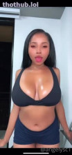 Tiktok boobs lyslaw