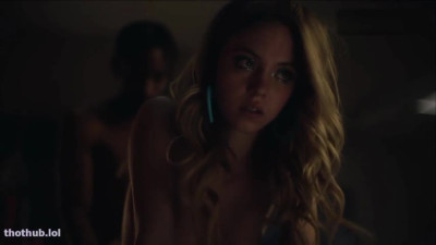 Sydney Sweeney rude doggystyle fuck scene