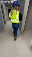 Jenna Hoskins Sneaky Sex In The Public Construction