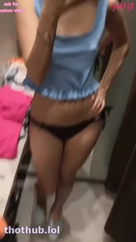 OnlyFans leaked Yuki Yi cute asian girl changes clothes on HDthot