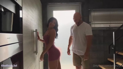 Gal Ritchie Hooks Up With Johnny Sins Video Leaked