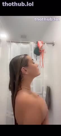 OnlyFans leaked Breckie hill shower on HDthot