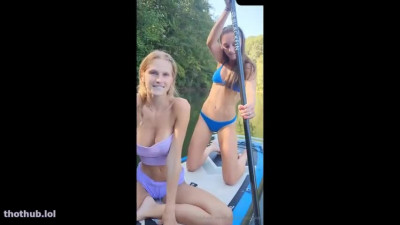 Peachyprime Foursome on a Boat