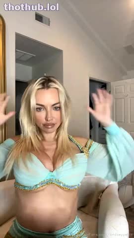 OnlyFans leaked lindsey pelas  live nipple show and pussy slip on HDthot