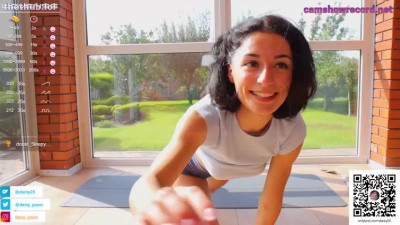 Dora_Sexplorer Yoga cam