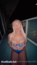 Therealbrittfit Balcony Sex Tape