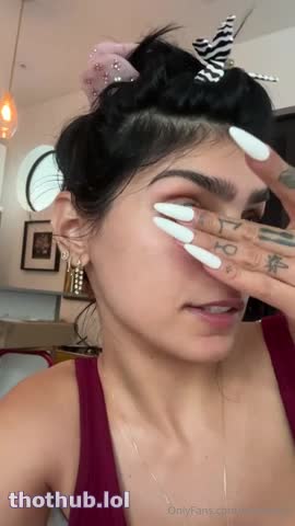 OnlyFans leaked Mia Khalifa Bare Tits & Feet ppv on HDthot