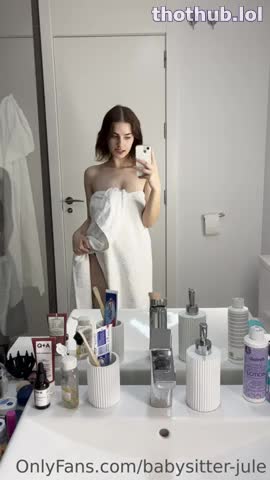 OnlyFans leaked Babysitter-Jule Bathroom Tease on HDthot