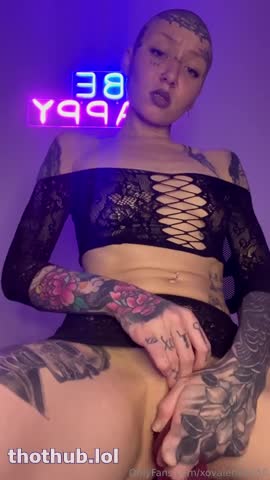 OnlyFans leaked xovalerie5150  (7) on HDthot