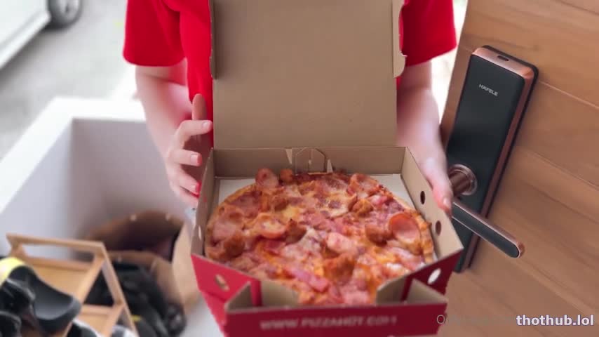 Sweetie Fox OnlyFans leaked Sweetie Fox Pizza Delivery Sextape Video Leaked on HDthot