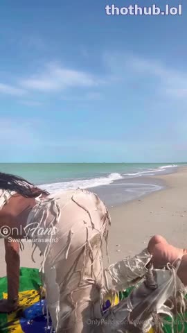 OnlyFans leaked Laura saenz masturbating at the beach on HDthot