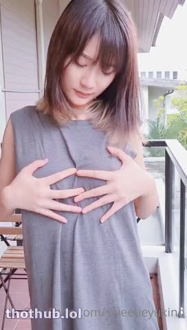 OnlyFans leaked Sweetie Yukino outdoor boobs play on HDthot