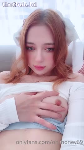 OnlyFans leaked oh_honey_69 playing nipples2 on HDthot