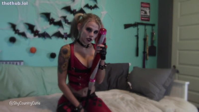 ShyCutie3 - Deadpool Gives Harley Facial