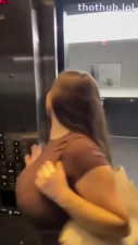 JazmineSinging - Busty on the Elevator