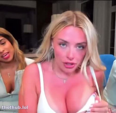 Corinna Kopf Live nip slip