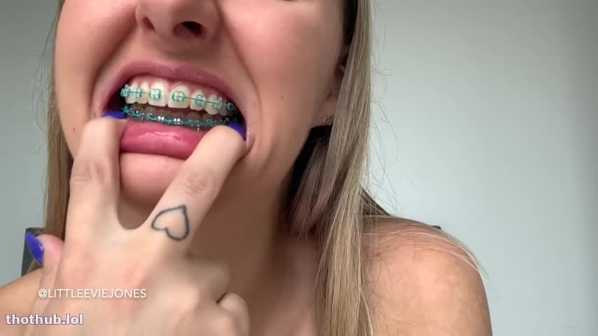 OnlyFans leaked evie jones -- cutie gives 3 messy bjs on HDthot