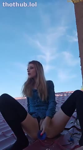 OnlyFans leaked JollyFirefly - On the roof on HDthot