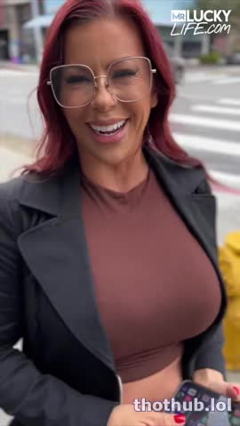 OnlyFans leaked Alexis Fawx on HDthot