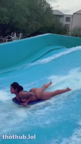 OnlyFans leaked Elsaaababy surfing on HDthot