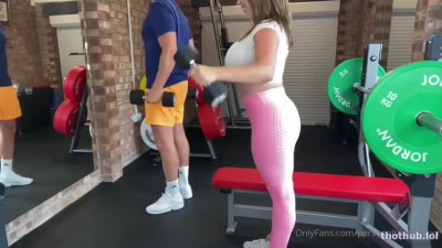 Victoria Summers gym fuck